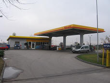 stacja benzynowa "Shell"
